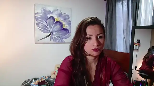 vanessabrown  online show from December 2024 01:22:01 PM