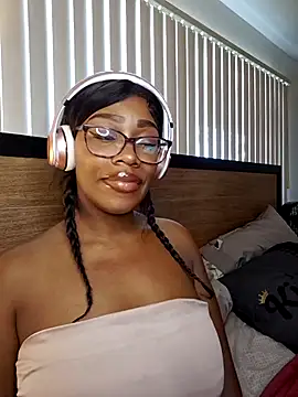 lollycoco online show from December 2025 08:29:01 PM