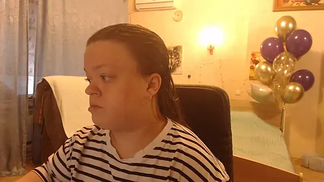 Snapshot of Janiffer_MiMi chatting on December 2024 05:59:02 AM Janiffer MiMi online show from December 2024 05:59:02 AM