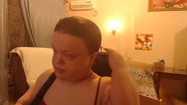Snapshot of Janiffer_MiMi chatting on December 2024 04:36:02 PM Janiffer MiMi online show from December 2024 04:36:02 PM