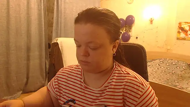 Snapshot of Janiffer_MiMi chatting on December 2024 05:46:01 PM Janiffer MiMi online show from December 2024 05:46:01 PM