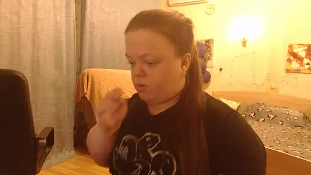 Snapshot of Janiffer_MiMi chatting on January 2025 04:21:01 AM Janiffer MiMi online show from January 2025 04:21:01 AM