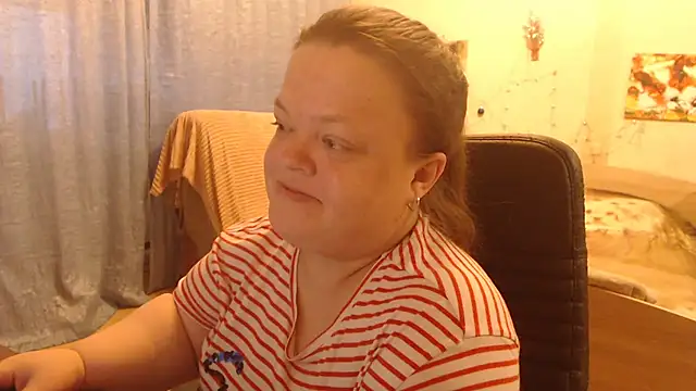 Snapshot of Janiffer_MiMi chatting on February 2025 02:34:02 PM Janiffer MiMi online show from February 2025 02:34:02 PM