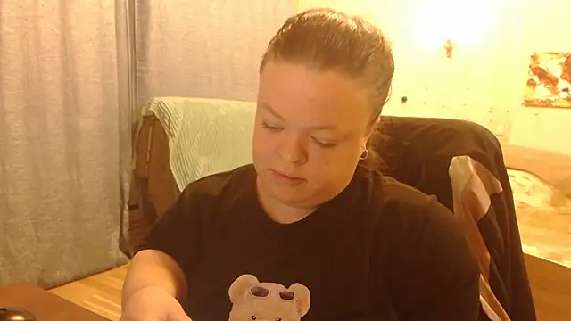 Snapshot of Janiffer_MiMi chatting on March 2025 05:46:01 PM Janiffer MiMi online show from March 2025 05:46:01 PM