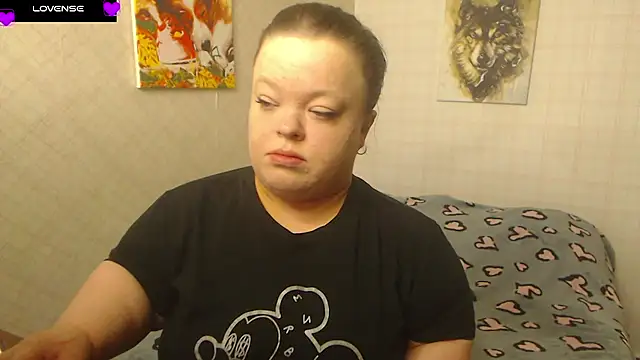 Janiffer MiMi online show from October 2025 04:41:02 PM