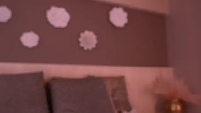 evamoretti online show from February 2026 07:54:02 PM