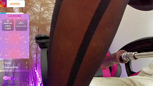 Snapshot of HollyJorda chatting on December 2024 05:26:02 PM HollyJorda online show from December 2024 05:26:02 PM