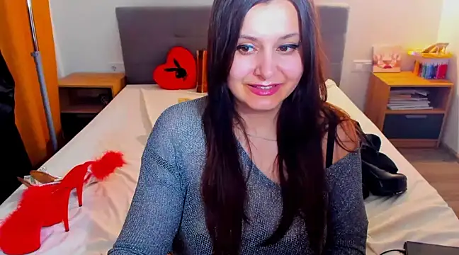 Snapshot of pinupmod chatting on December 2024 10:56:01 PM pinupmod online show from December 2024 10:56:01 PM