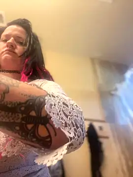 1-800-FUCKYOU online show from December 2024 10:45:01 PM