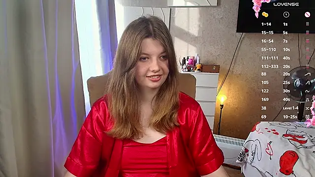 Snapshot of Vivian_cutie chatting on June 2026 03:47:02 PM Vivian cutie online show from June 2026 03:47:02 PM