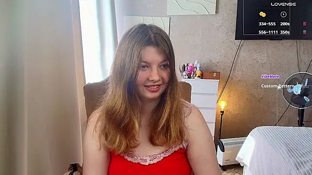 Snapshot of Vivian_cutie chatting on June 2026 12:42:02 PM Vivian cutie online show from June 2026 12:42:02 PM