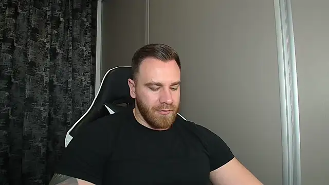 Thori92 online show from February 2026 05:06:02 PM