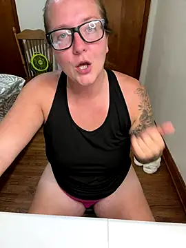 Lizzyloo online show from October 2025 11:05:01 PM