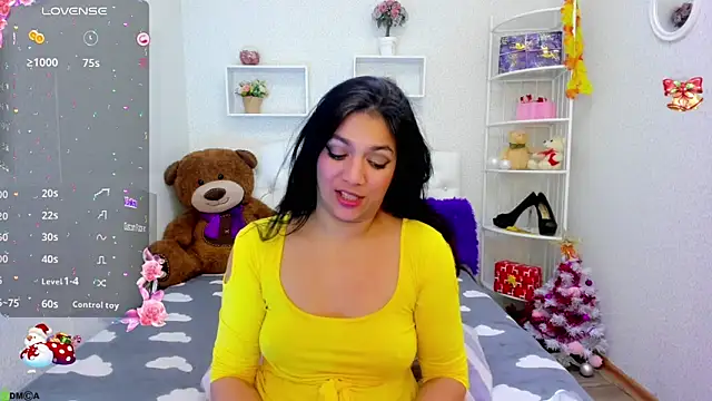 Mollywell online show from January 2025 05:05:02 AM