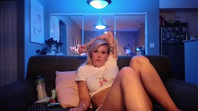 Lexi Shocker online show from September 2025 06:24:01 AM