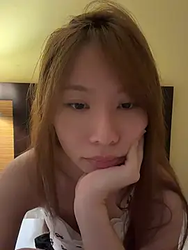 Snapshot of Luna520 chatting on July 2026 12:45:02 PM Luna520 online show from July 2026 12:45:02 PM