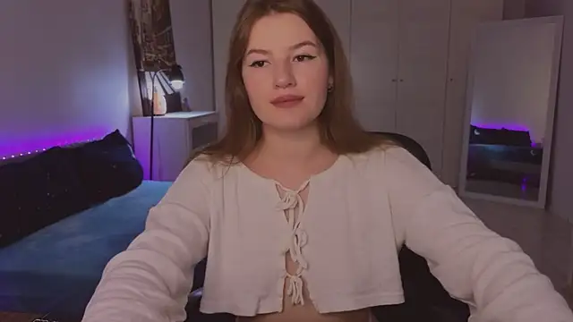 alwaysfrida online show from October 2025 11:36:02 AM