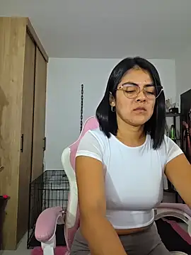 Hannah-grace online show from June 2026 11:38:02 AM
