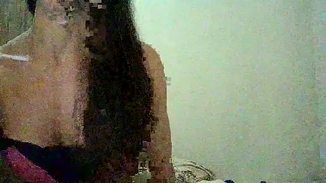 Snapshot of AlexiaDuucan chatting on December 2024 11:41:02 AM AlexiaDuucan online show from December 2024 11:41:02 AM
