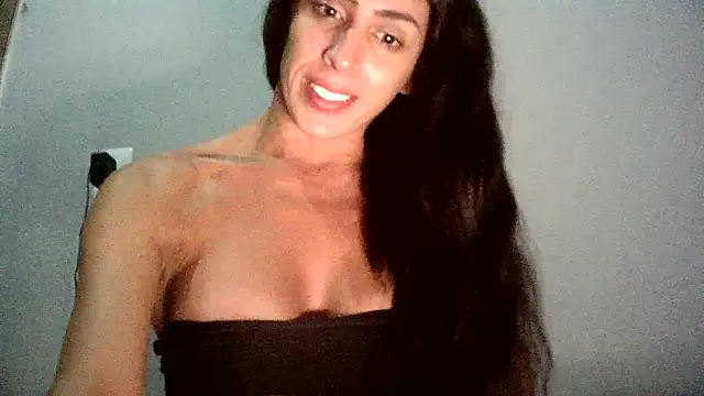 Snapshot of AlexiaDuucan chatting on January 2025 09:02:01 PM AlexiaDuucan online show from January 2025 09:02:01 PM