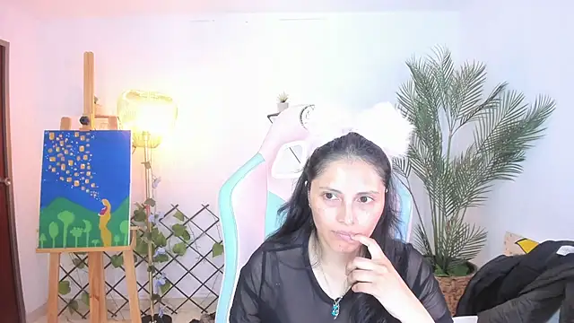Snapshot of Kyomi_chang chatting on January 2025 02:30:02 PM Kyomi chang online show from January 2025 02:30:02 PM