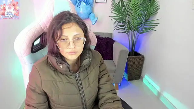 Snapshot of Kyomi_chang chatting on March 2025 12:17:01 PM Kyomi chang online show from March 2025 12:17:01 PM