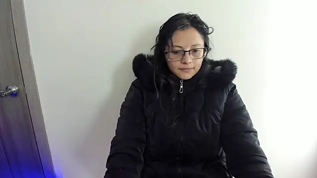 Snapshot of Kyomi_chang chatting on June 2026 12:37:01 PM Kyomi chang online show from June 2026 12:37:01 PM