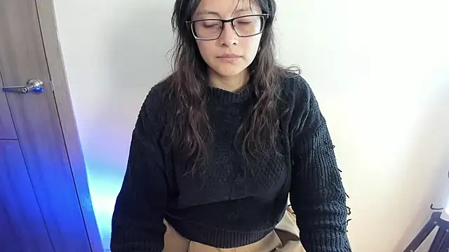 Snapshot of Kyomi_chang chatting on July 2026 12:42:02 PM Kyomi chang online show from July 2026 12:42:02 PM