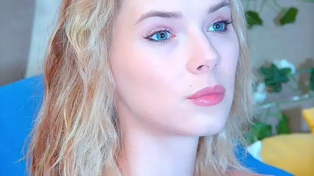 GentleRossi online show from April 2026 09:39:33 PM