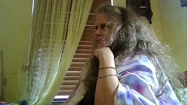Snapshot of DestineeLoverGirl chatting on June 2026 01:59:01 PM DestineeLoverGirl online show from June 2026 01:59:01 PM