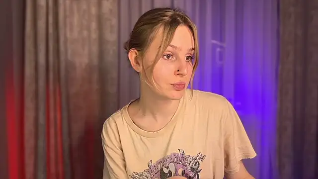 Snapshot of Chanel_Gill chatting on February 2025 09:08:02 PM Chanel Gill online show from February 2025 09:08:02 PM