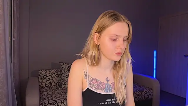 Snapshot of Chanel_Gill chatting on March 2025 02:53:01 AM Chanel Gill online show from March 2025 02:53:01 AM