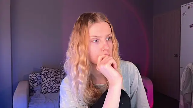 Snapshot of Chanel_Gill chatting on September 2025 08:19:01 AM Chanel Gill online show from September 2025 08:19:01 AM