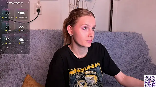 Snapshot of Chanel_Gill chatting on October 2025 11:03:02 PM Chanel Gill online show from October 2025 11:03:02 PM