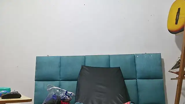 Allyson Devil online show from April 2026 09:49:02 PM