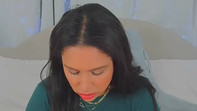 MeghanXO online show from February 2026 02:33:01 PM