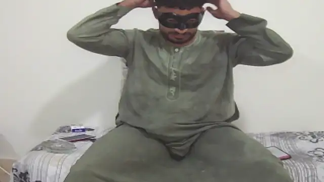 Snapshot of foxsanSs chatting on May 2026 03:19:01 PM foxsanSs online show from May 2026 03:19:01 PM