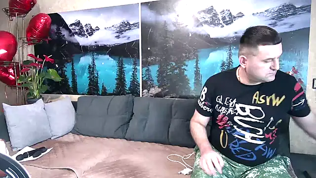 Snapshot of Big_Boss55 chatting on March 2025 05:14:02 PM Big Boss55 online show from March 2025 05:14:02 PM