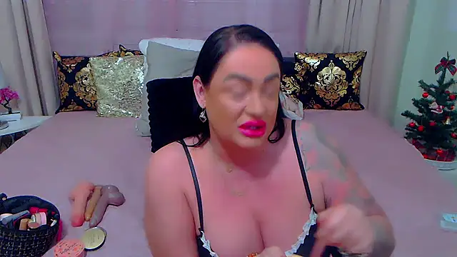Snapshot of BustyVicky chatting on December 2024 10:16:01 PM BustyVicky online show from December 2024 10:16:01 PM