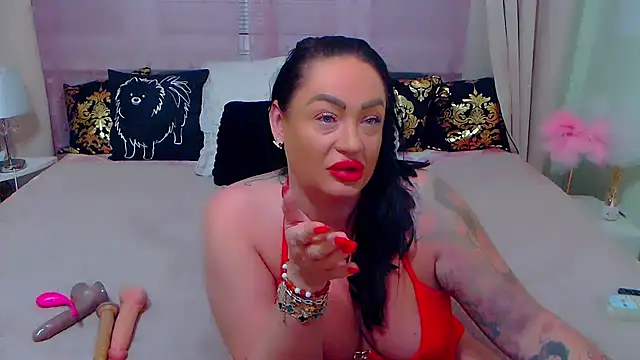 Snapshot of BustyVicky chatting on January 2025 10:37:01 PM BustyVicky online show from January 2025 10:37:01 PM