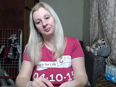 BustyBlond online show from January 2025 04:25:02 PM