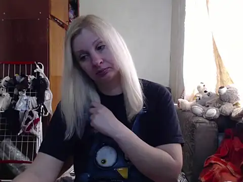 BustyBlond online show from March 2025 06:16:01 AM