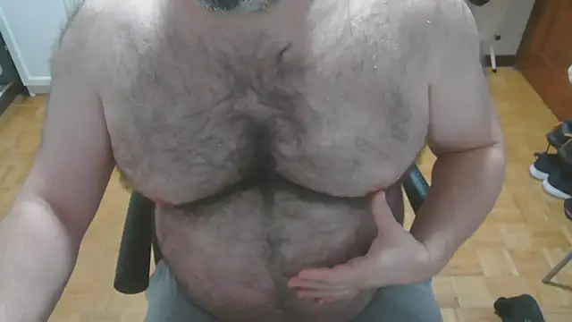 mikeyhotbear online show from November 2025 06:56:02 AM