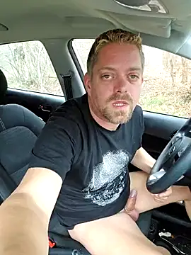 Trucker Hunter online show from January 2025 03:16:01 PM