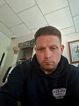 Snapshot of curiouscock38 chatting on April 2026 02:34:02 PM curiouscock38 online show from April 2026 02:34:02 PM