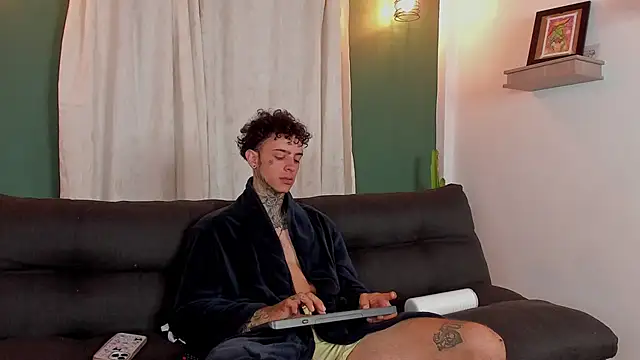 Aron ford online show from November 2025 08:14:01 AM