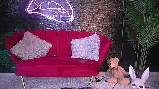 ScarlettQuate online show from January 2025 05:59:01 PM