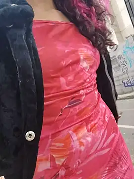  Laary online show from November 2025 08:11:02 PM