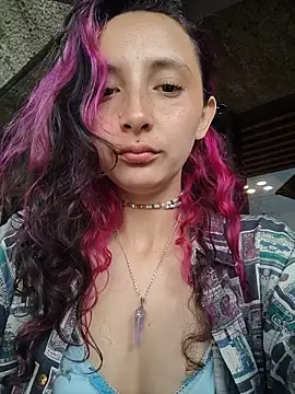  Laary online show from April 2026 06:38:01 PM