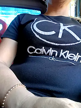 Nicolle Milf online show from February 2025 08:08:02 PM